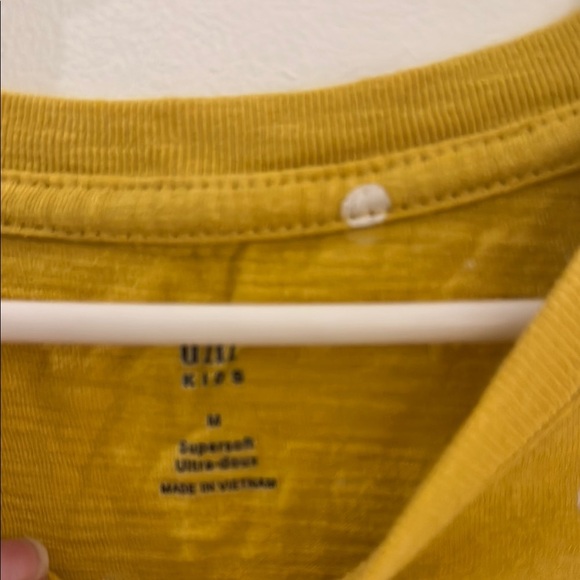 GAP Kids Yellow Polka Dot Shirt - Picture 5 of 6